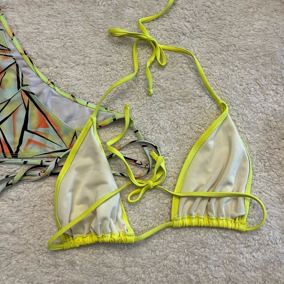 Shein Two Piece Bikini Top - Picture 2 of 4
